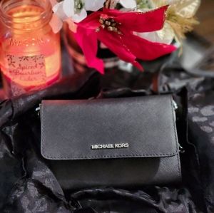 Leather small bag